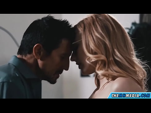 ❤️ Sex romantic cu o blondă ușuratică ️ at us ☑