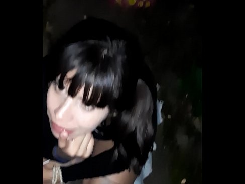 ❤️ Pe stradă penisul umflat în schimbul unor bomboane ️ at us ☑
